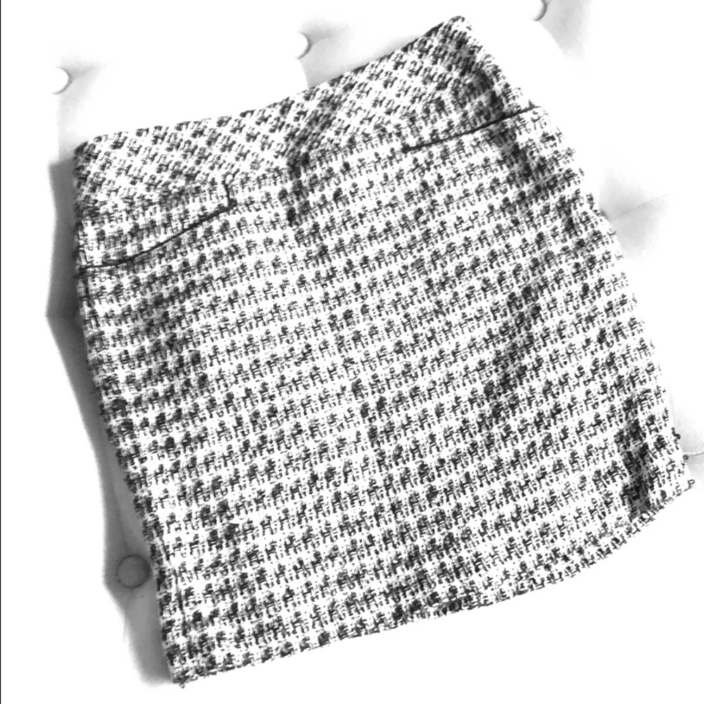 Petite Ann Taylor tweed skirt
